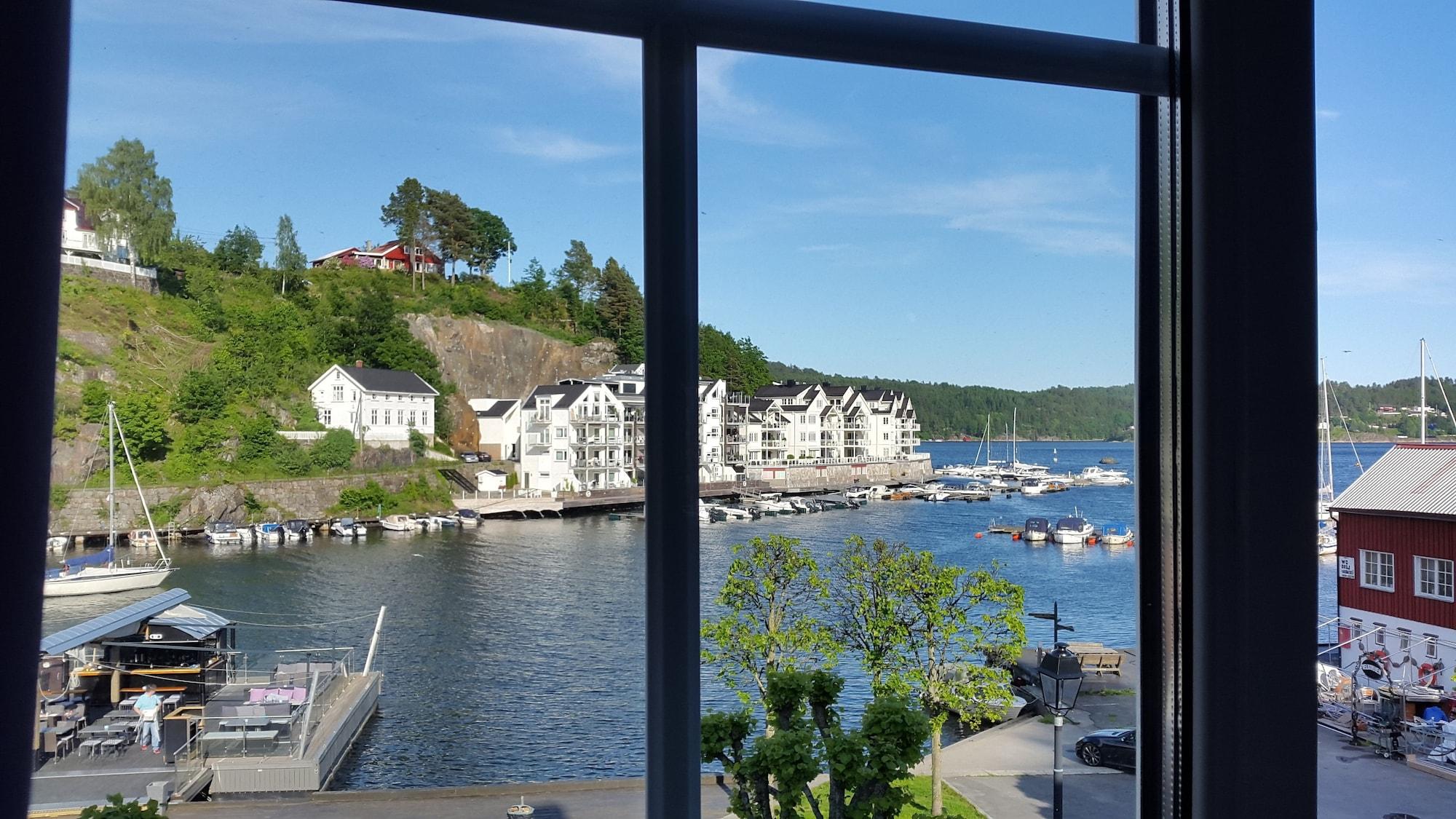 Tvedestrand Fjordhotell - Unike Hoteller Kültér fotó
