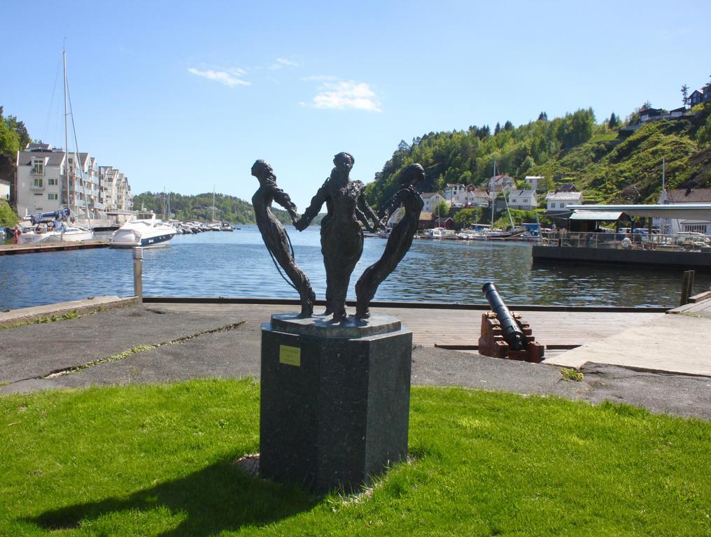 Tvedestrand Fjordhotell - Unike Hoteller Kültér fotó