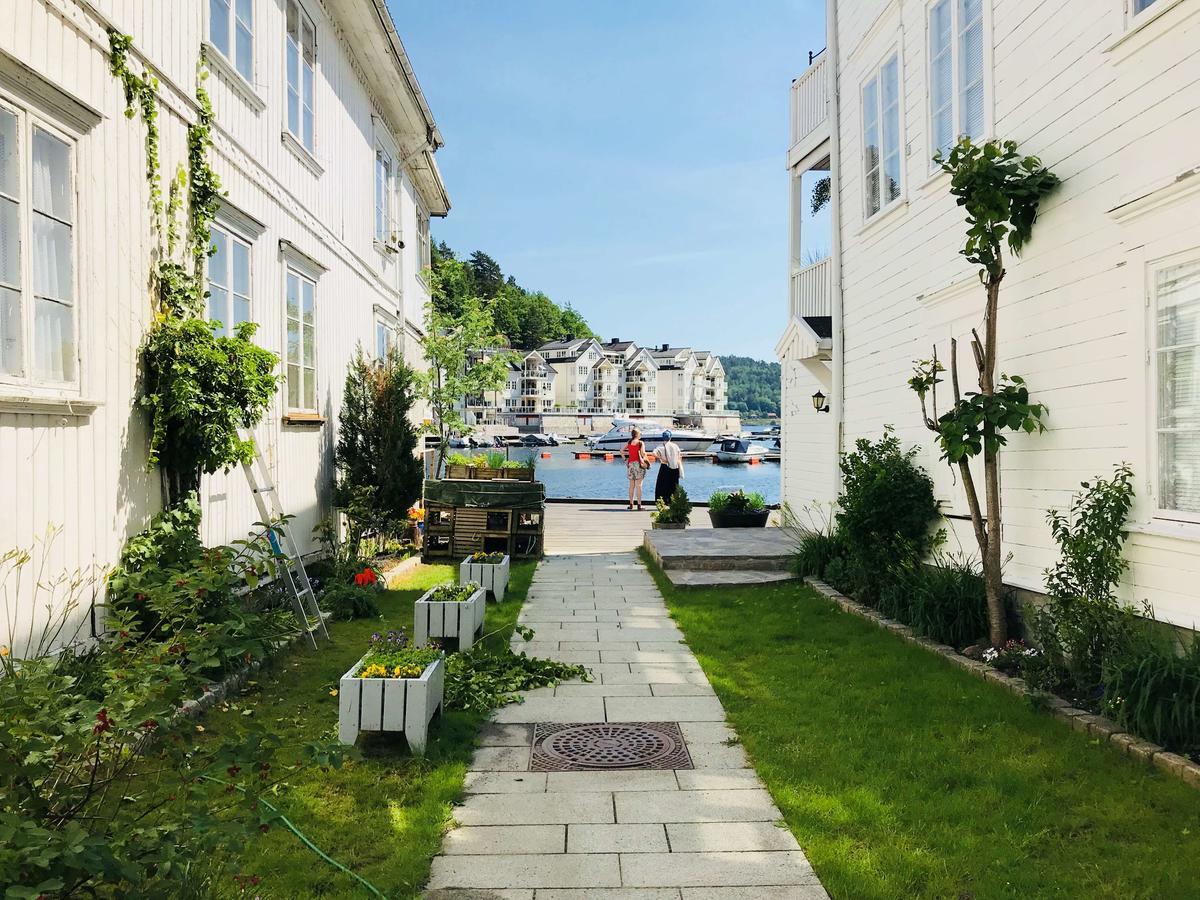 Tvedestrand Fjordhotell - Unike Hoteller Kültér fotó